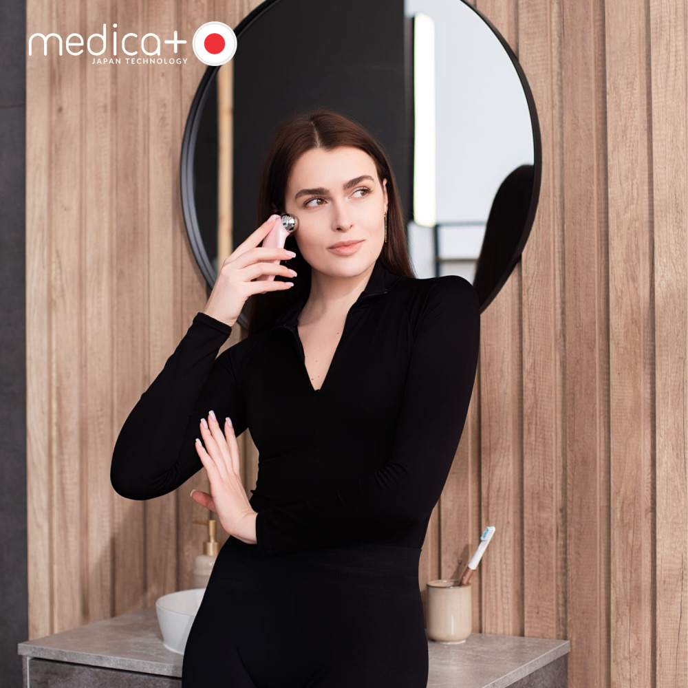 MEDICA+ Skin Lifting 6.0 Pink Microcurrent Lifting (Japan)